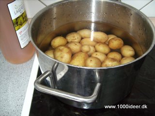 Eddike forhindrer kartoflerne i at koge ud