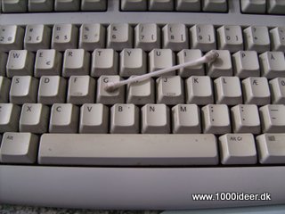 Rengr tastatur med en vatpind